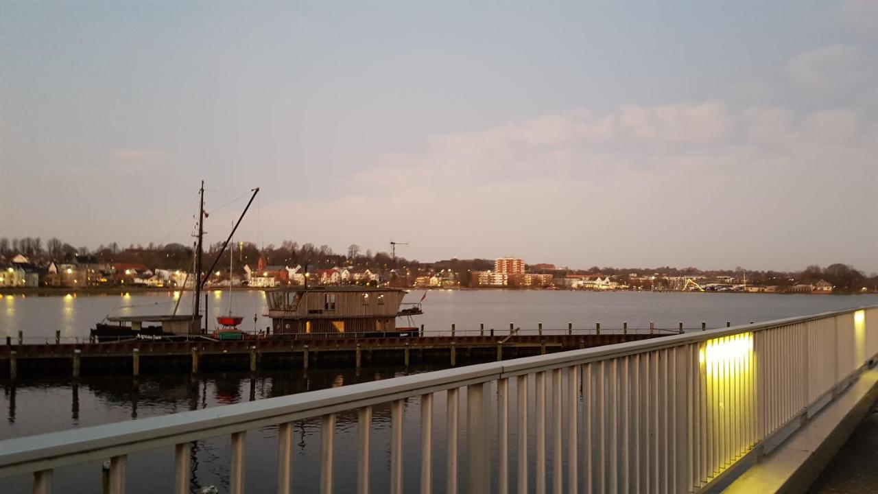 Ostseefjord-Schlei-Blick Im Wikingturm ชลีสวิก ภายนอก รูปภาพ