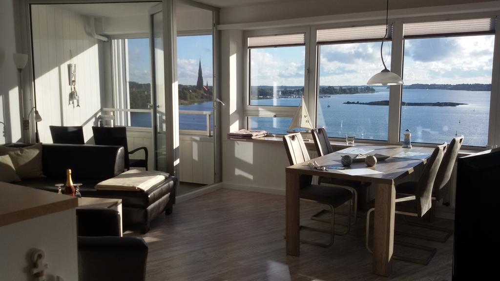 Ostseefjord-Schlei-Blick Im Wikingturm ชลีสวิก ภายนอก รูปภาพ