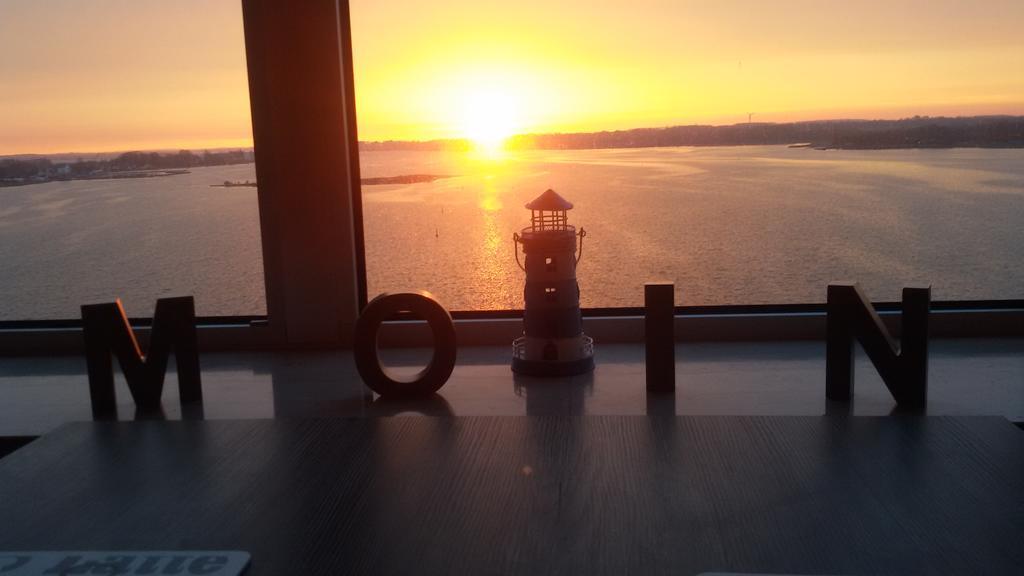Ostseefjord-Schlei-Blick Im Wikingturm ชลีสวิก ภายนอก รูปภาพ